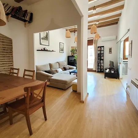 Apartament Placa La Font